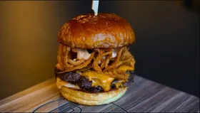 Royale Burger with Cheese